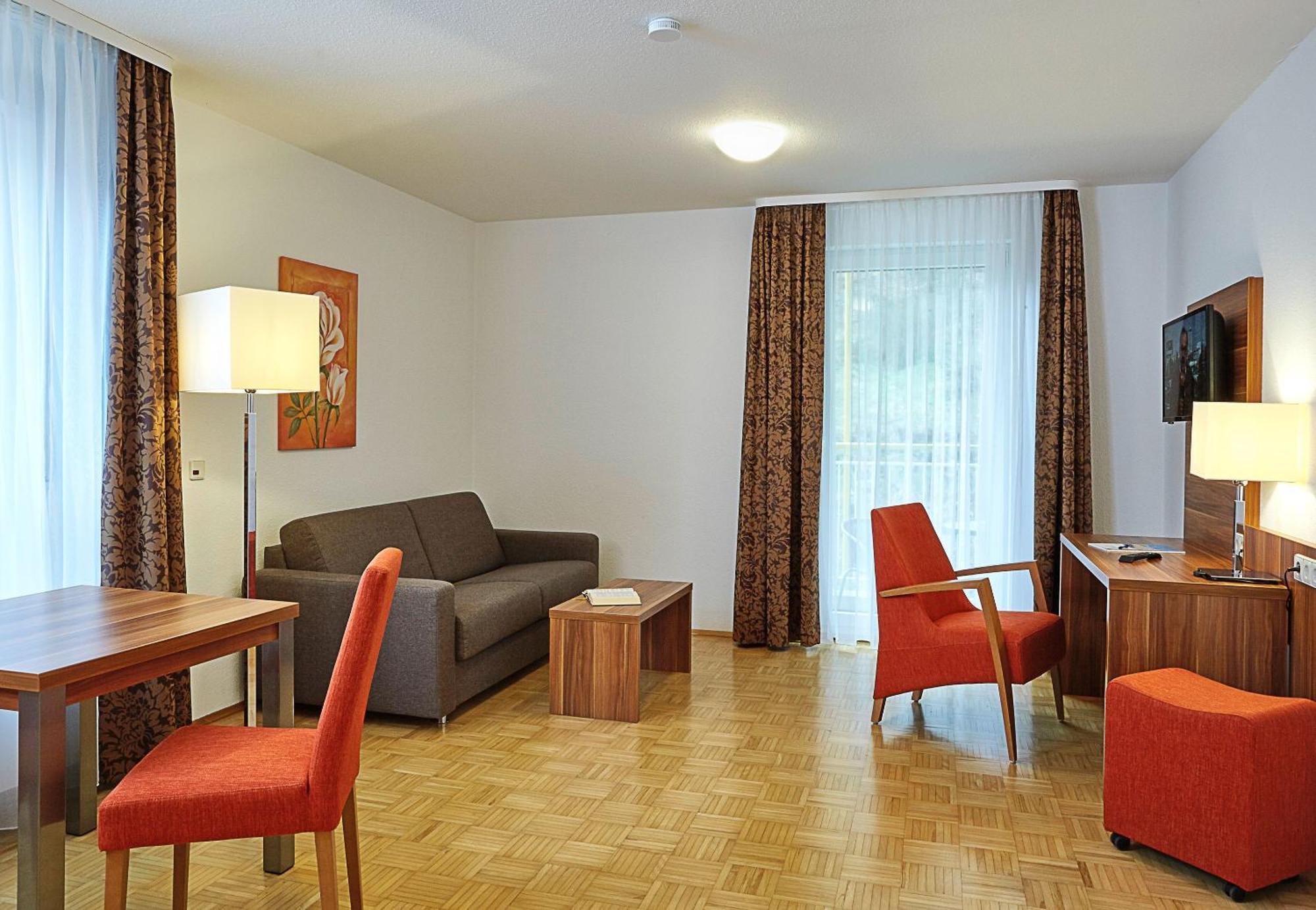 Hotel & Residenz Am Kurpark Schlangenbad Dış mekan fotoğraf